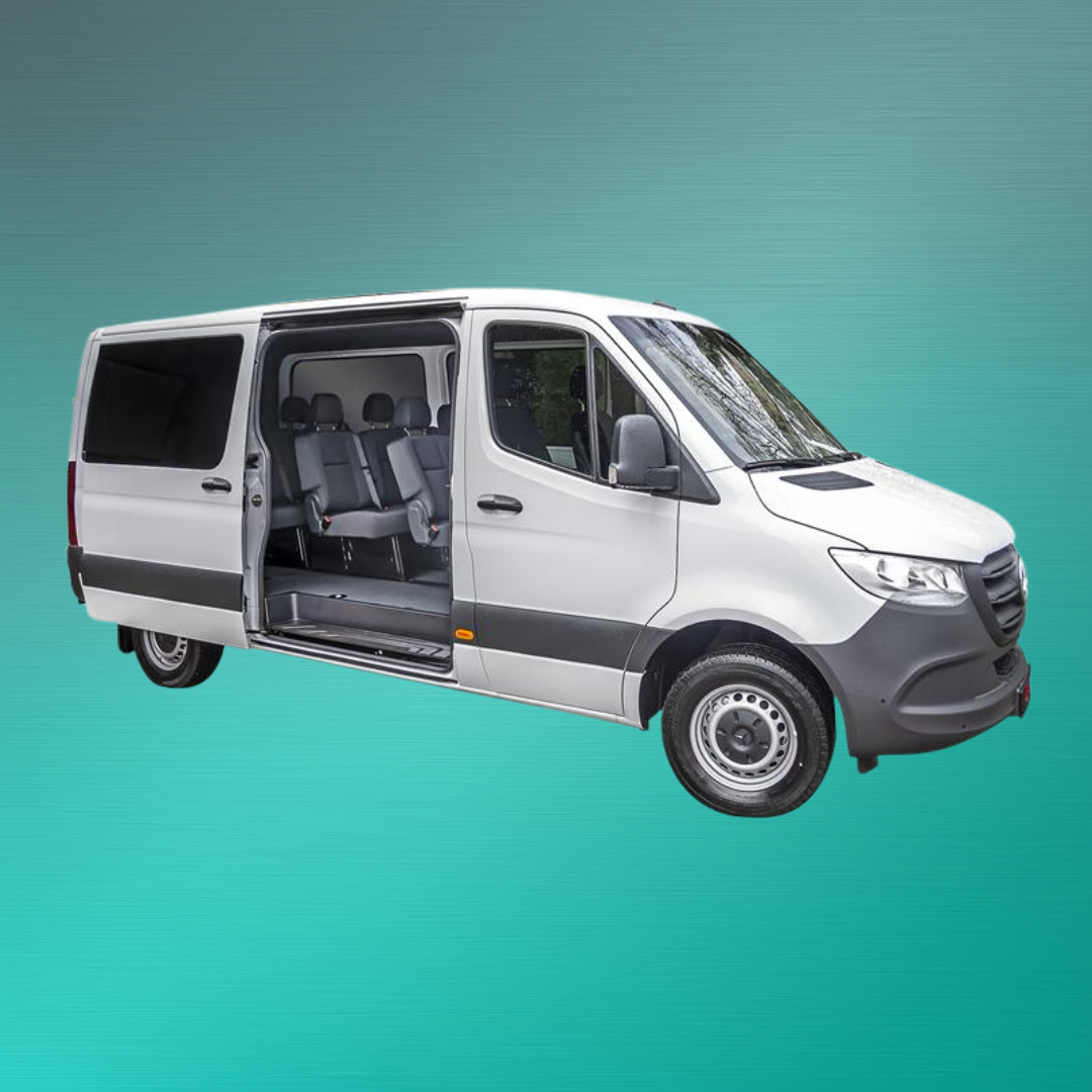 Mercedes-Benz Sprinter MB 316 CDI Bus mieten – vielseitiger 9-Sitzer Kleinbus für Mitarbeitertransporte, Teams und Events mit Novaro