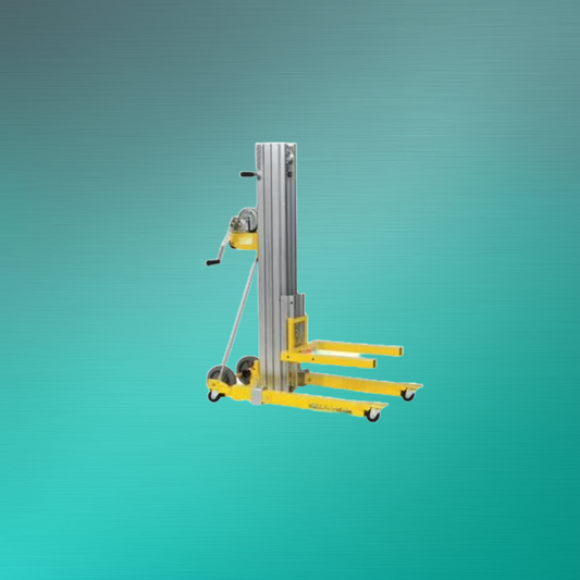 Lastenlifte mieten – kompakte Transportlifte für Material auf Baustellen | Novaro