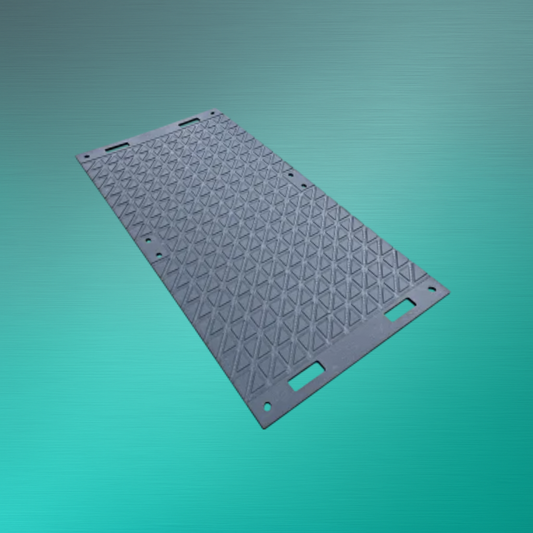 Fahrplatten mit Profil mieten – rutschfeste Lösung für Baustellenzufahrten | Novaro