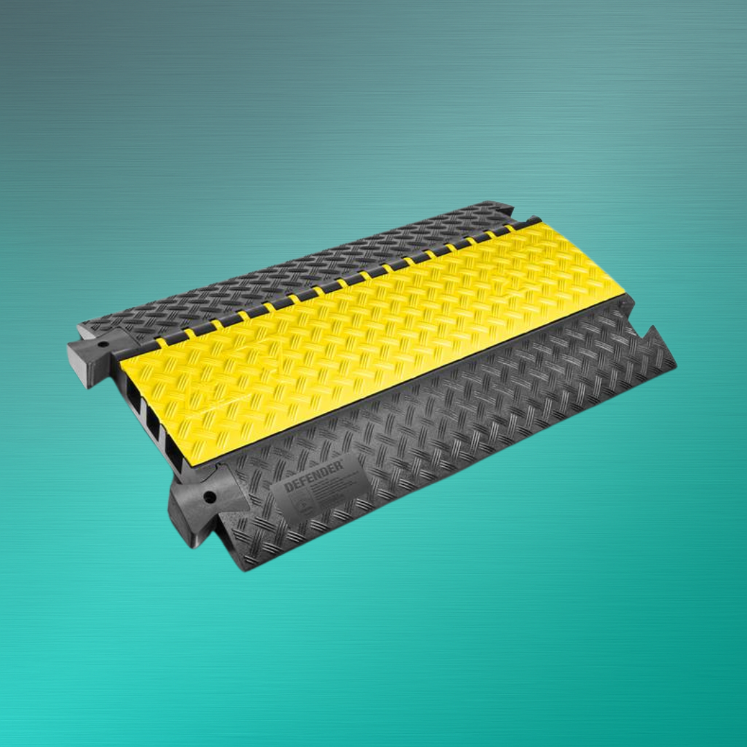 Kabelüberfahrschutz 700x605 mm mieten – robuster Kabelschutz für Baustellen, Events und sichere Verkehrswege mit Novaro