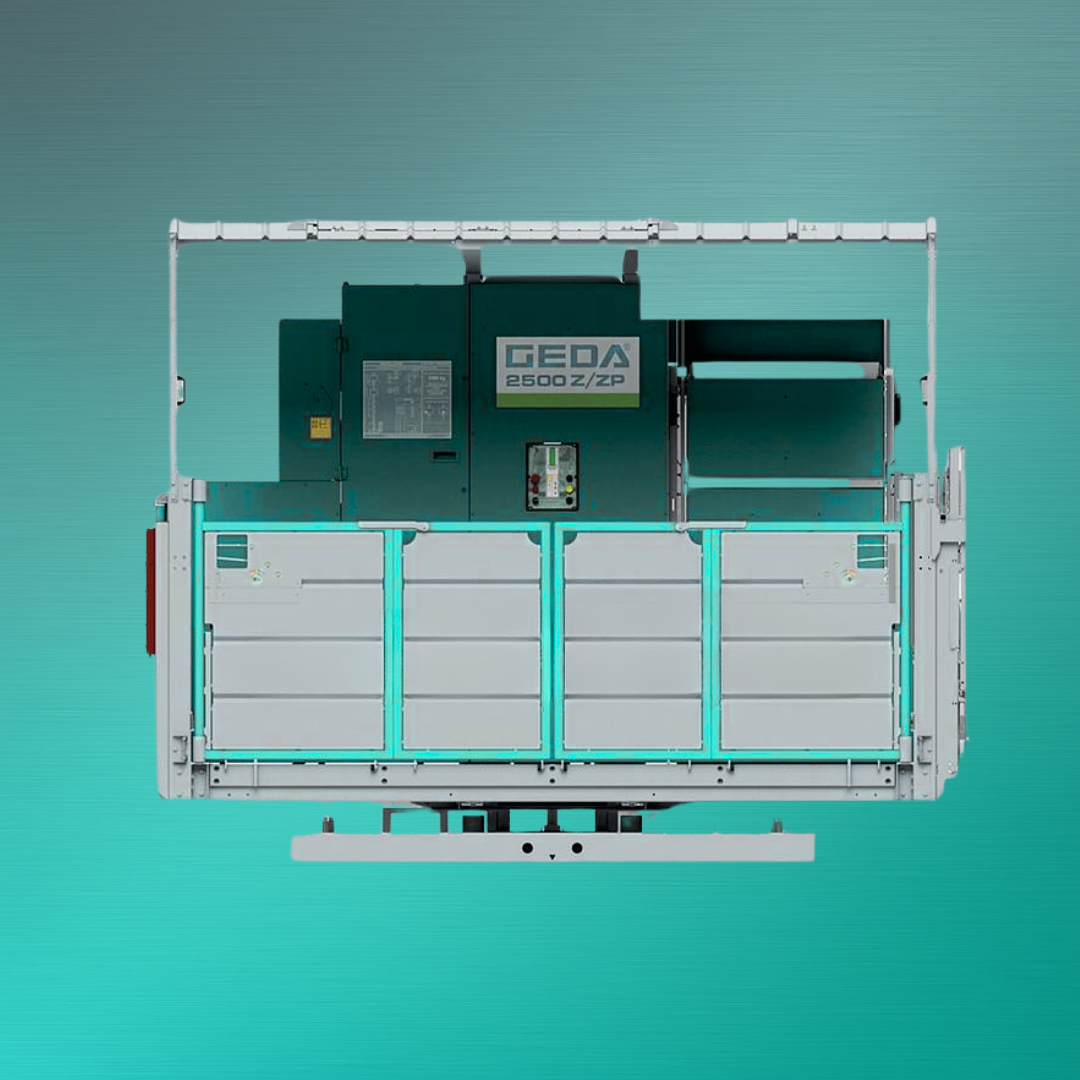 Personenbauaufzug GEDA 2500 Z/ZP SVario mieten – flexibler Schwerlastaufzug für Personen- und Materialtransport auf Großbaustellen mit Novaro